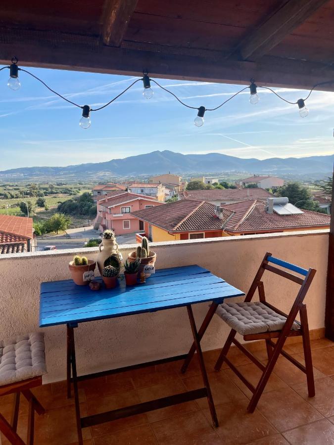 Charming Apartment With Parking, Mountain View, Close To The Beach Santa Maria Exterior foto
